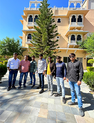 Cynoinfotech's Employees